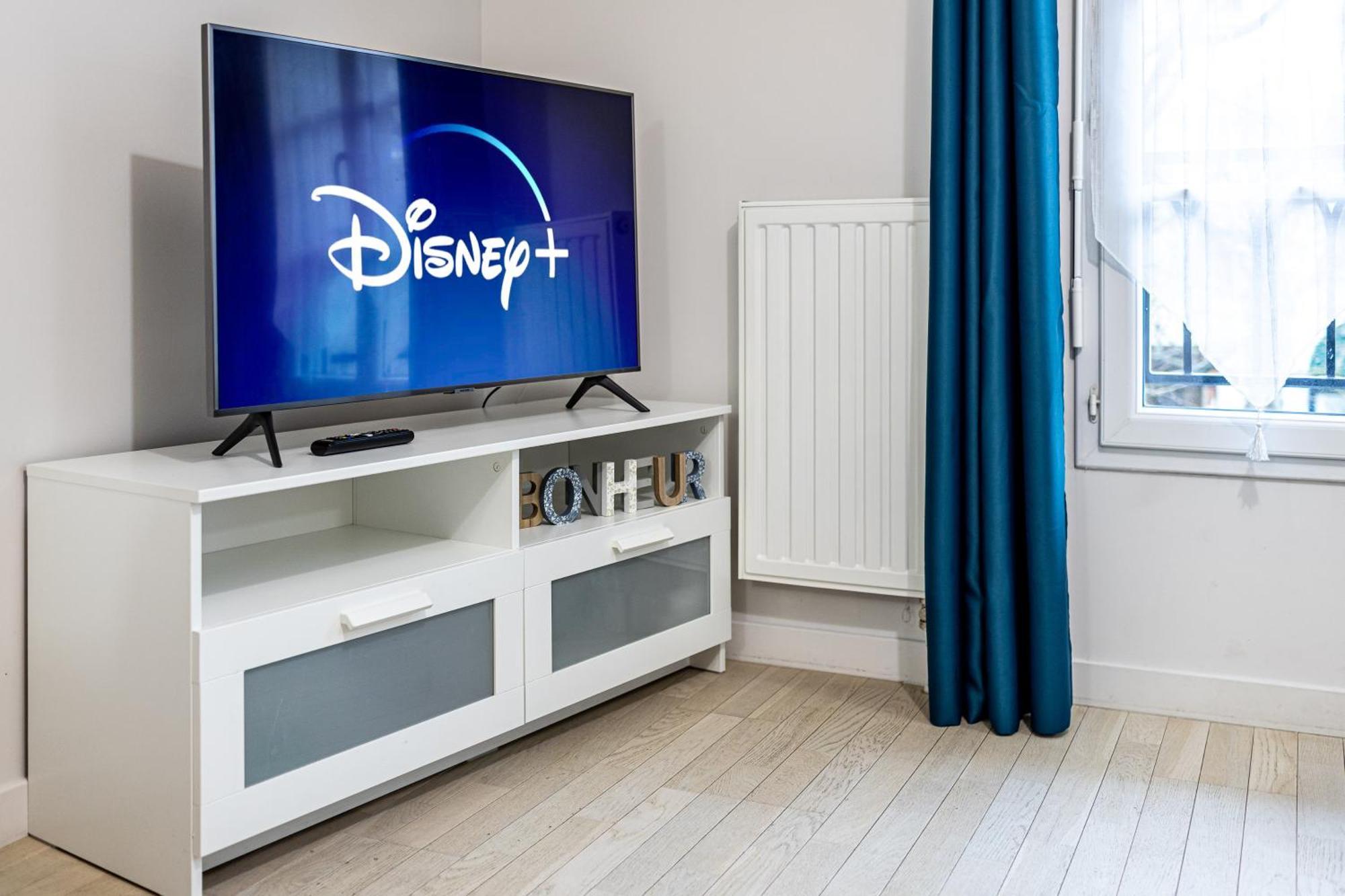 Disneyland Paris 6 Pers- Wifi - Disney Tv Wifi, Parking Chessy  Luaran gambar